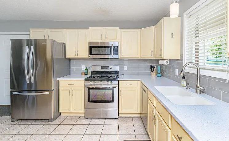 403 Seasons Ridge Dr #NA - Photo 3 of 4