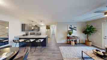 featured image of 3225 Holmans Ln