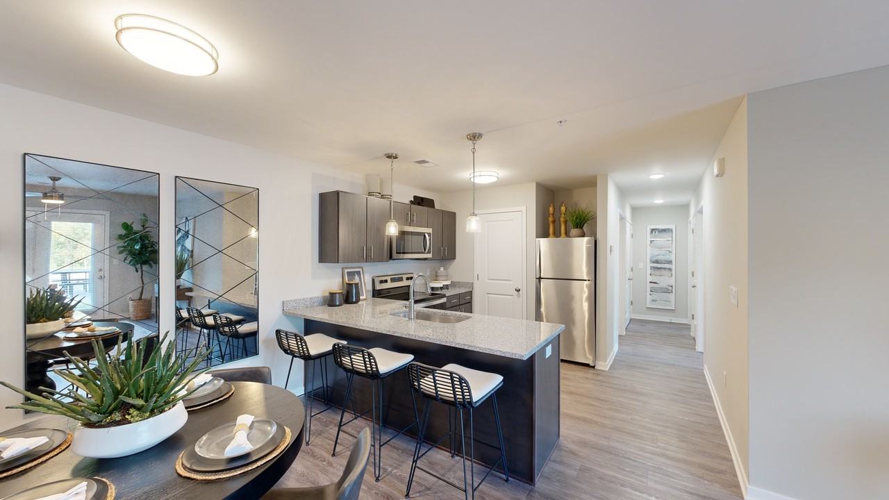 Holmans Crossing - Photo 5 of 30