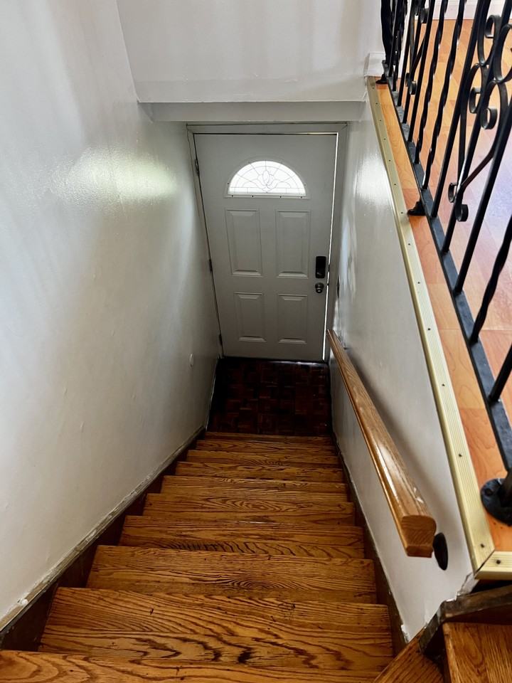 127 Wheeler Ave - Photo 2 of 10