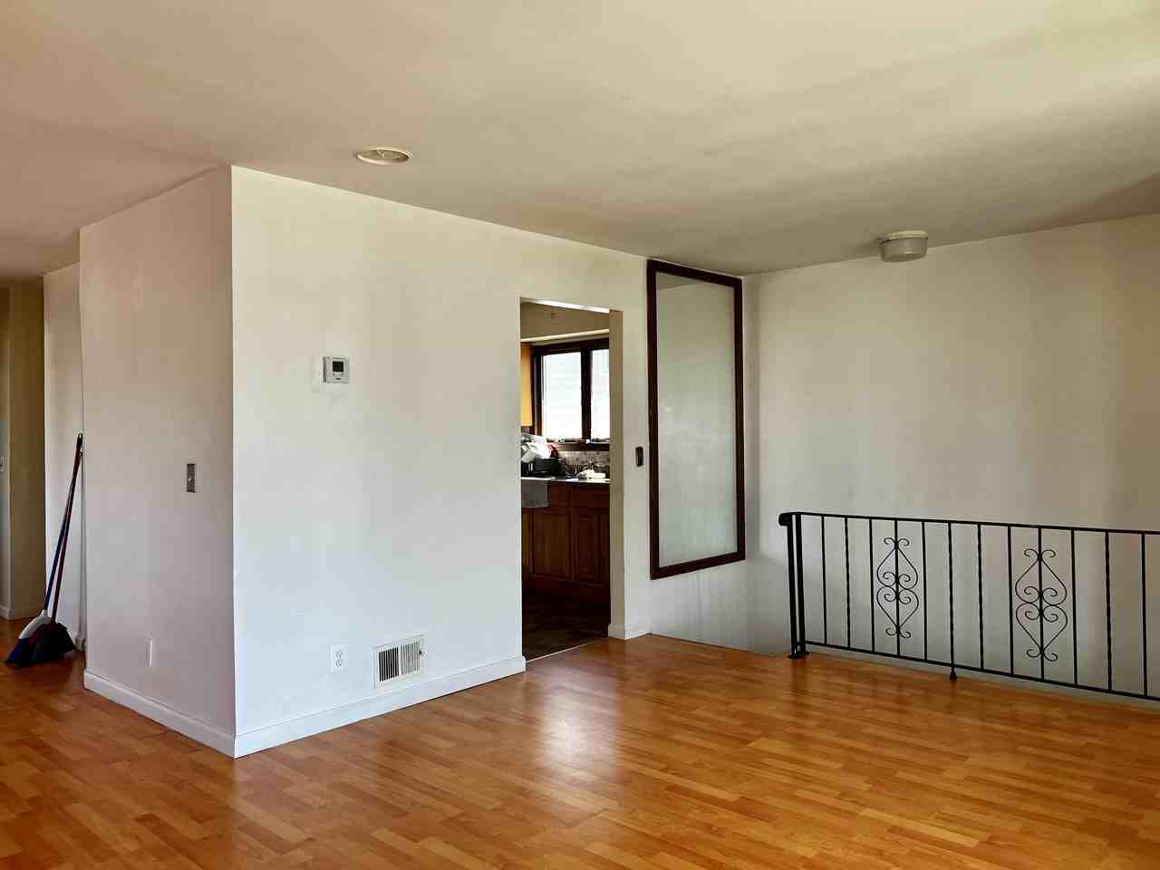 127 Wheeler Ave - Photo 3 of 10