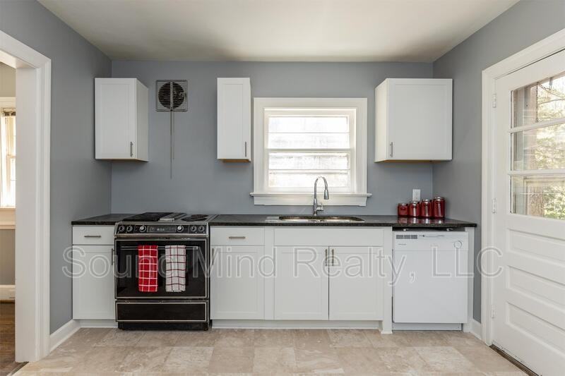 403 Mount Vernon Dr Nw - Photo 3 of 50