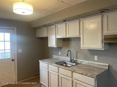 314 West Market Street - Photo 2 of 3