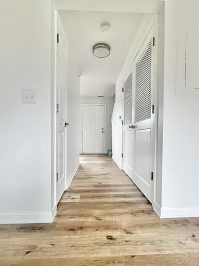 The Roselyn - Photo 3 of 9