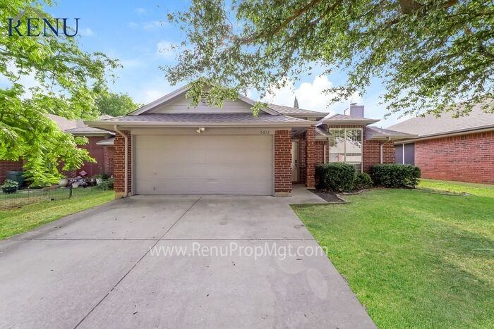 5612 Cancun Dr - Photo 2 of 17