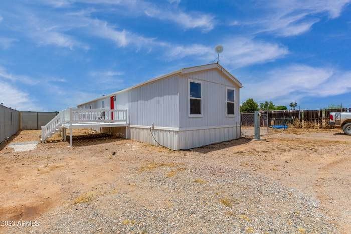 21007 W Silver Bell Rd #NA - Photo 2 of 16