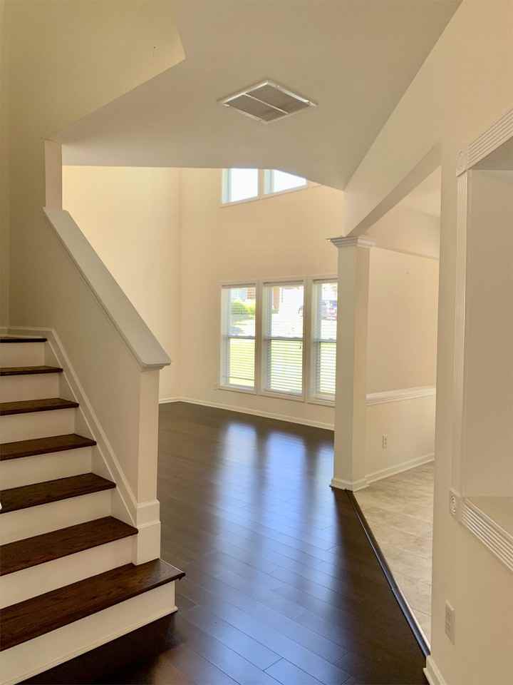 2202 Jasmine Glen Dr #1 - Photo 5 of 30