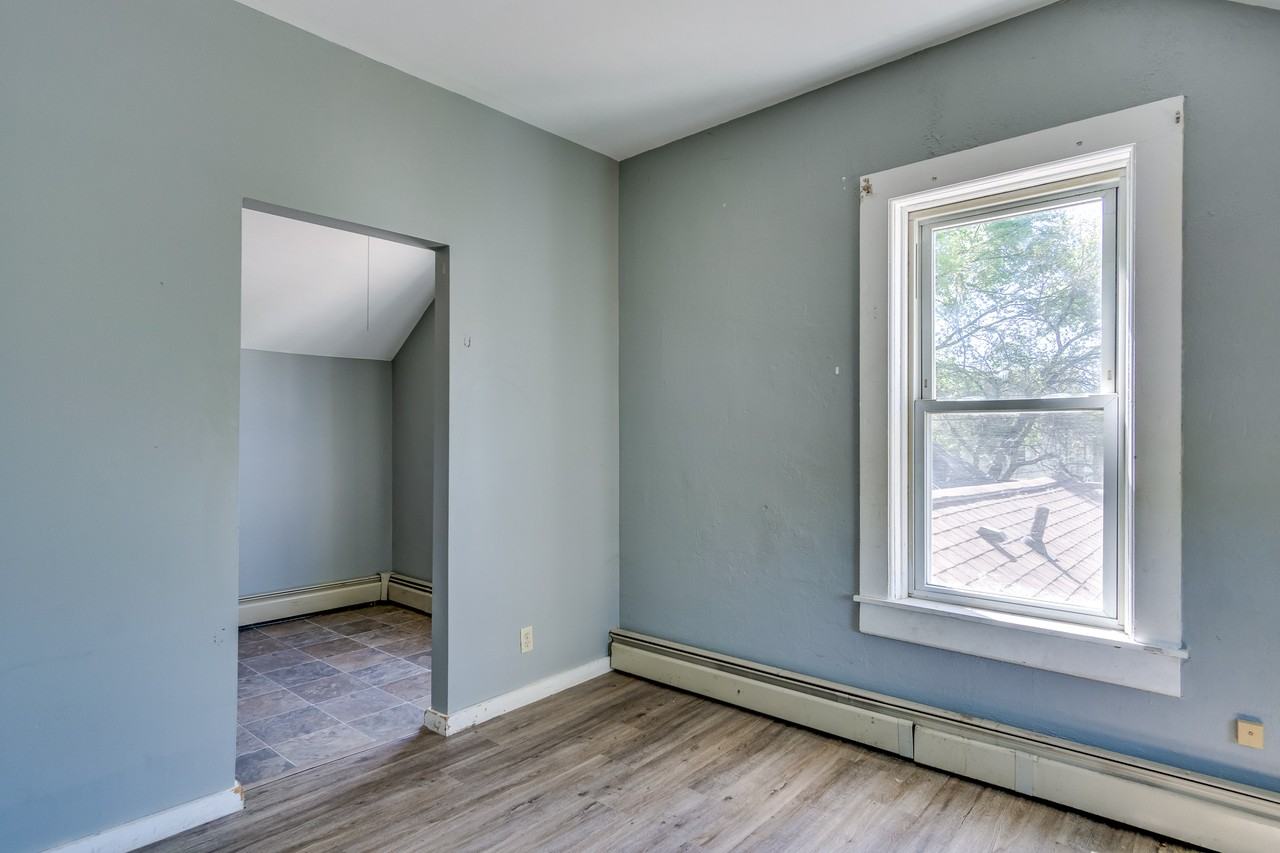 421 Congress St #1 - Photo 7 of 10