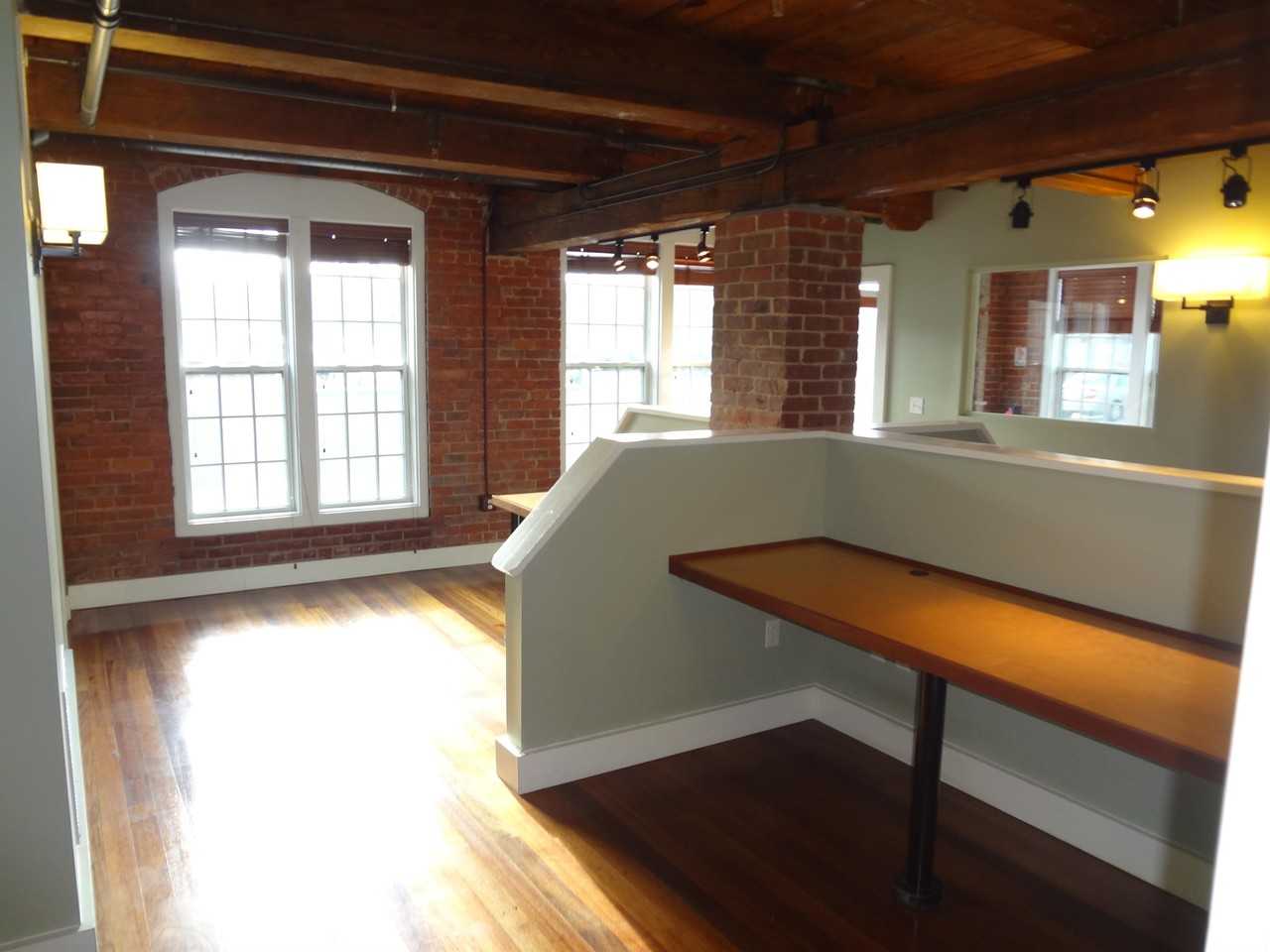 30 Olive St - Photo 4 of 12