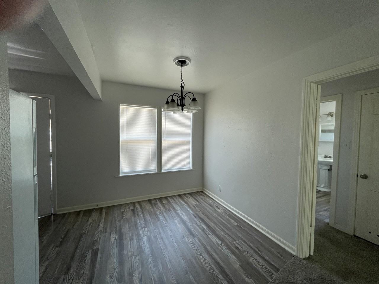 602 Texan Trl #3 - Photo 3 of 12