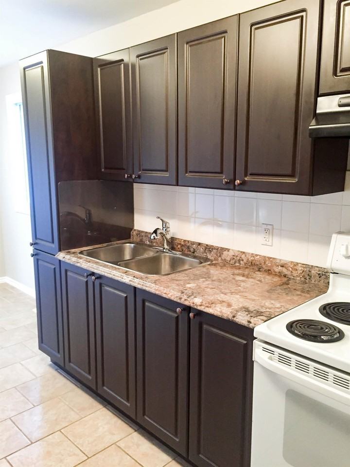 10434 164 Street NW #MAIN - Photo 4 of 20