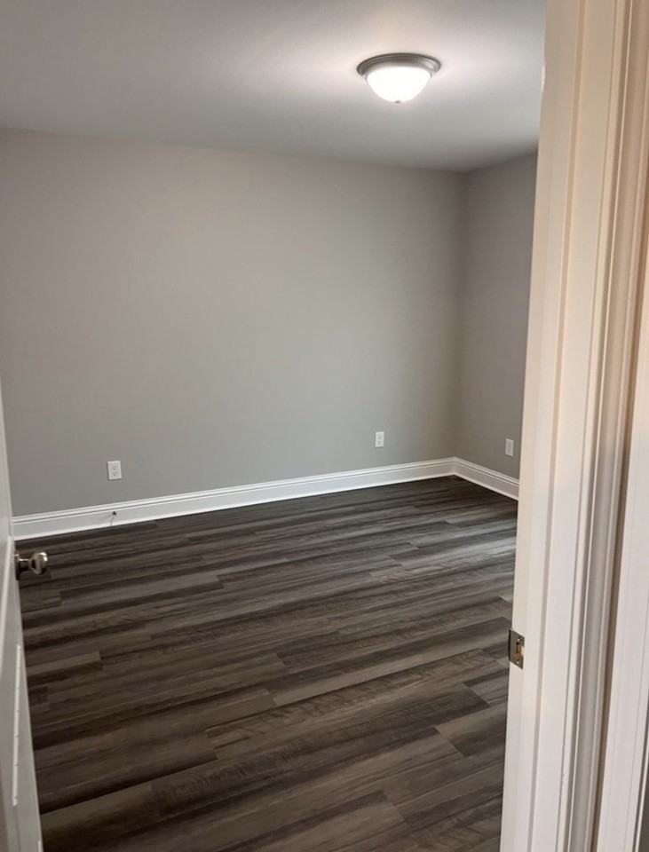 135 Elton Dr Se #135B - Photo 2 of 7