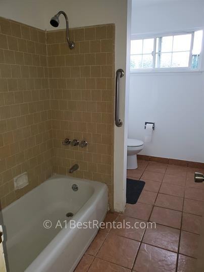 458 Birdwell St - Photo 3 of 9