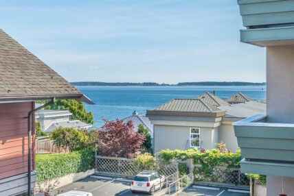 Willowcrest Apartments - Photo 2 of 22