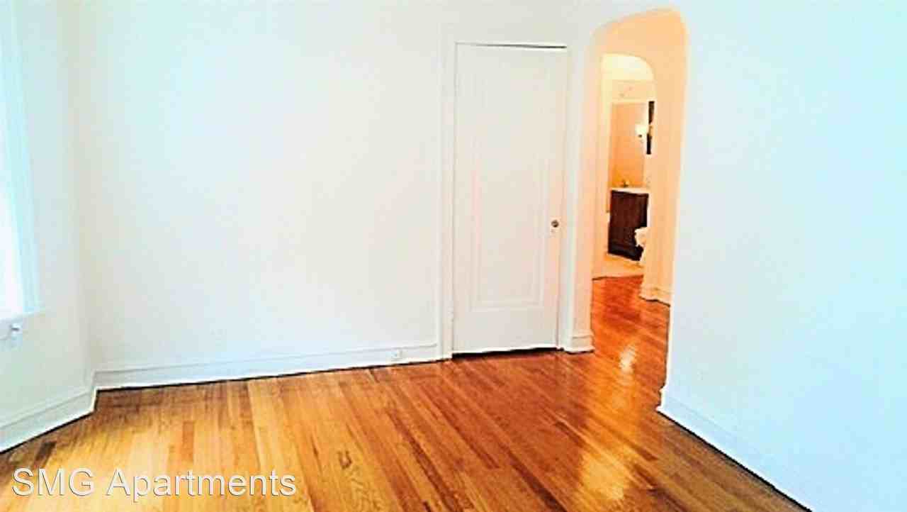 2446 W. Catalpa Ave. - Photo 3 of 8