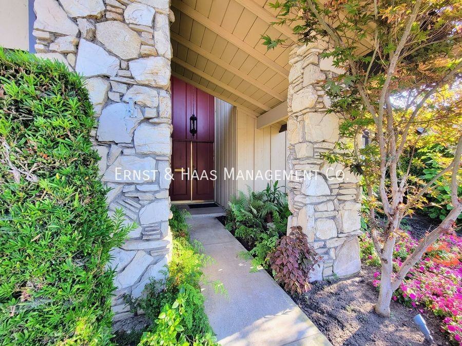 7910 E Berner St - Photo 3 of 37