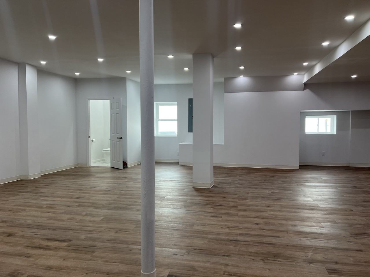 409 5th Ave #2ndFL - Photo 3 of 4