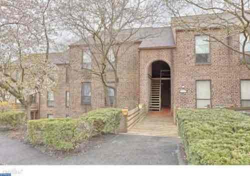 7D Fairway Rd - Photo 2 of 23