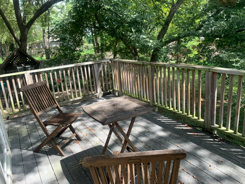 1157 San Bernard St - Photo 3 of 11