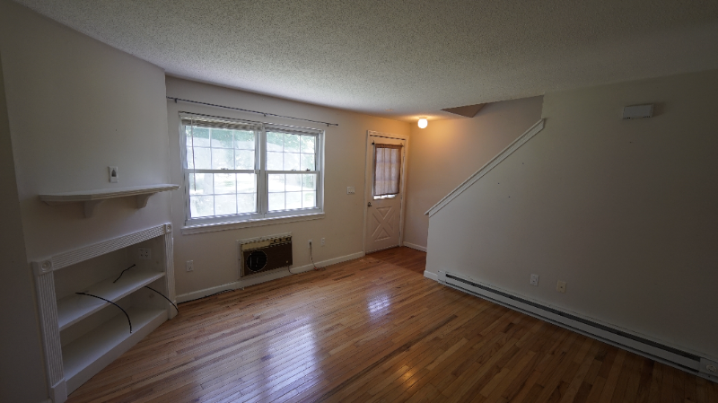 37 Crystal Ln #B - Photo 2 of 10