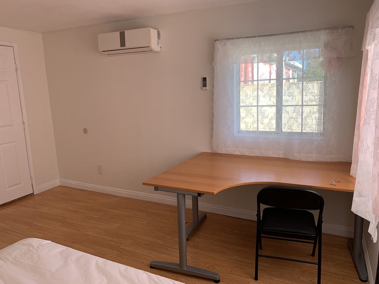 2307 South Lynn Court #B - Photo 2 of 10