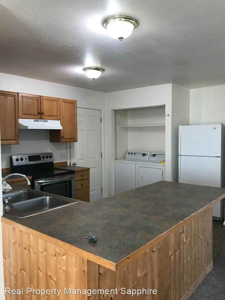 4141 Grizzly Way - Photo 2 of 10