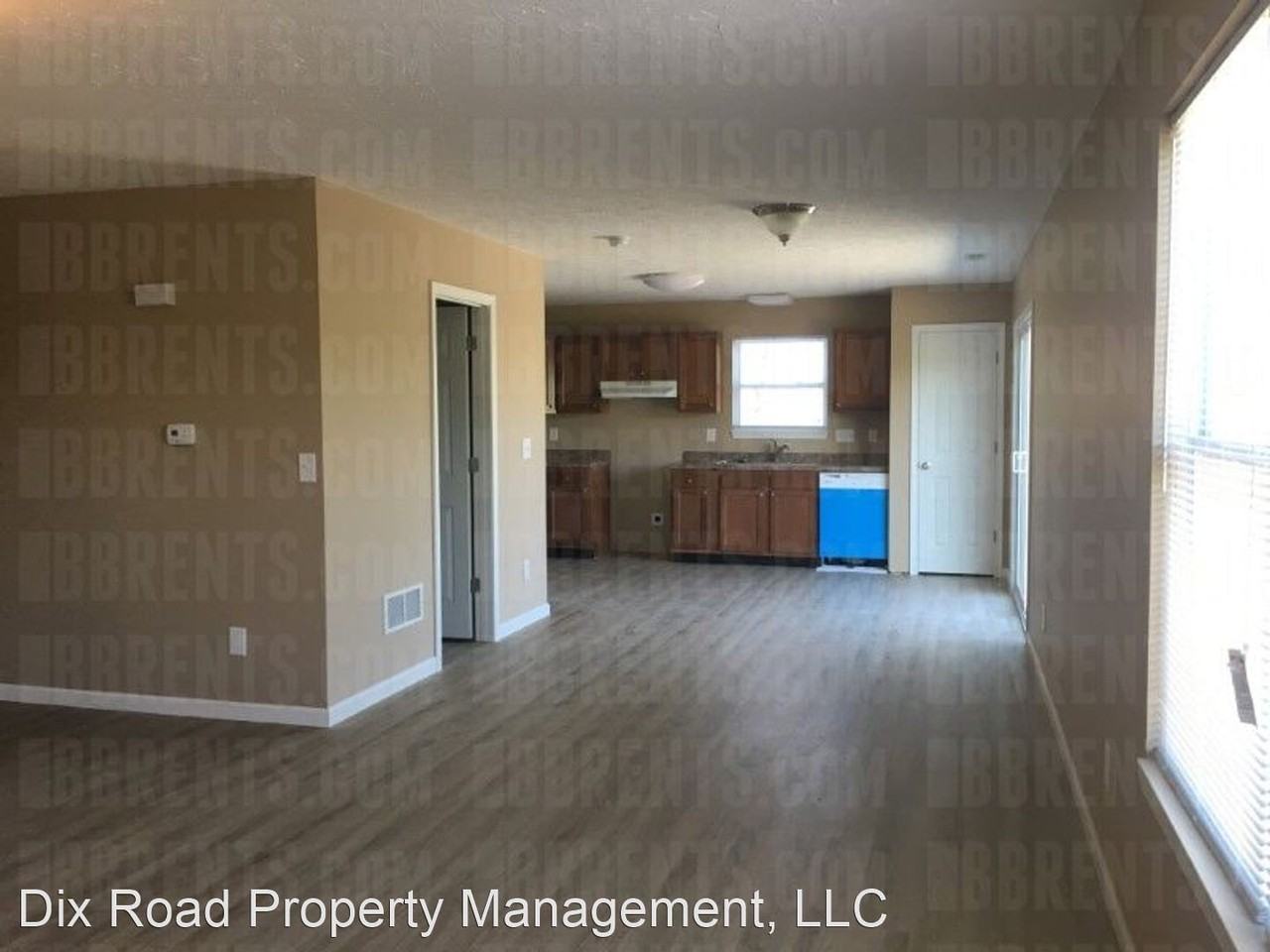 106 Kaitlin Way - Photo 3 of 15