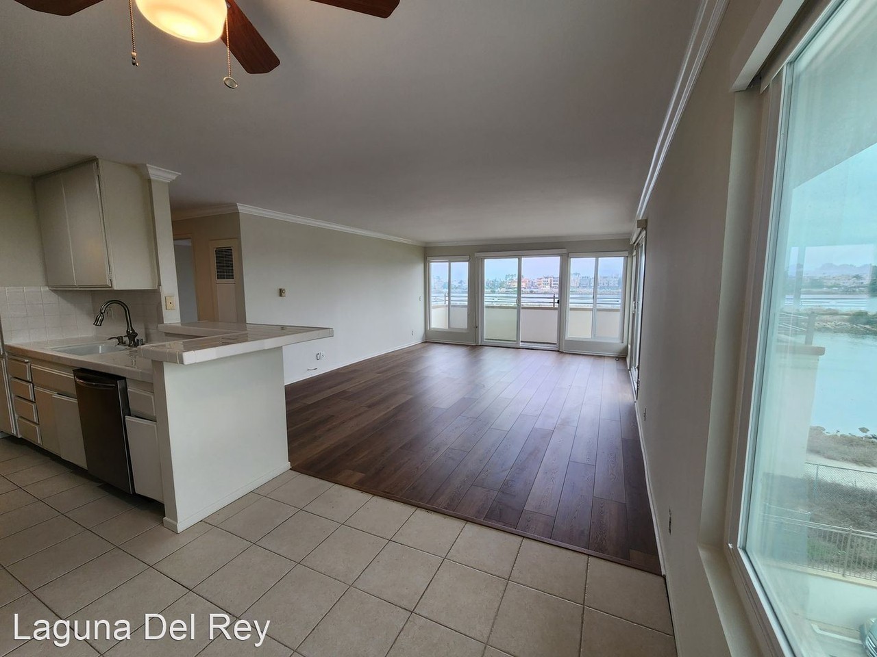 Leasing Office 6200 Vista Del Mar - Photo 2 of 22