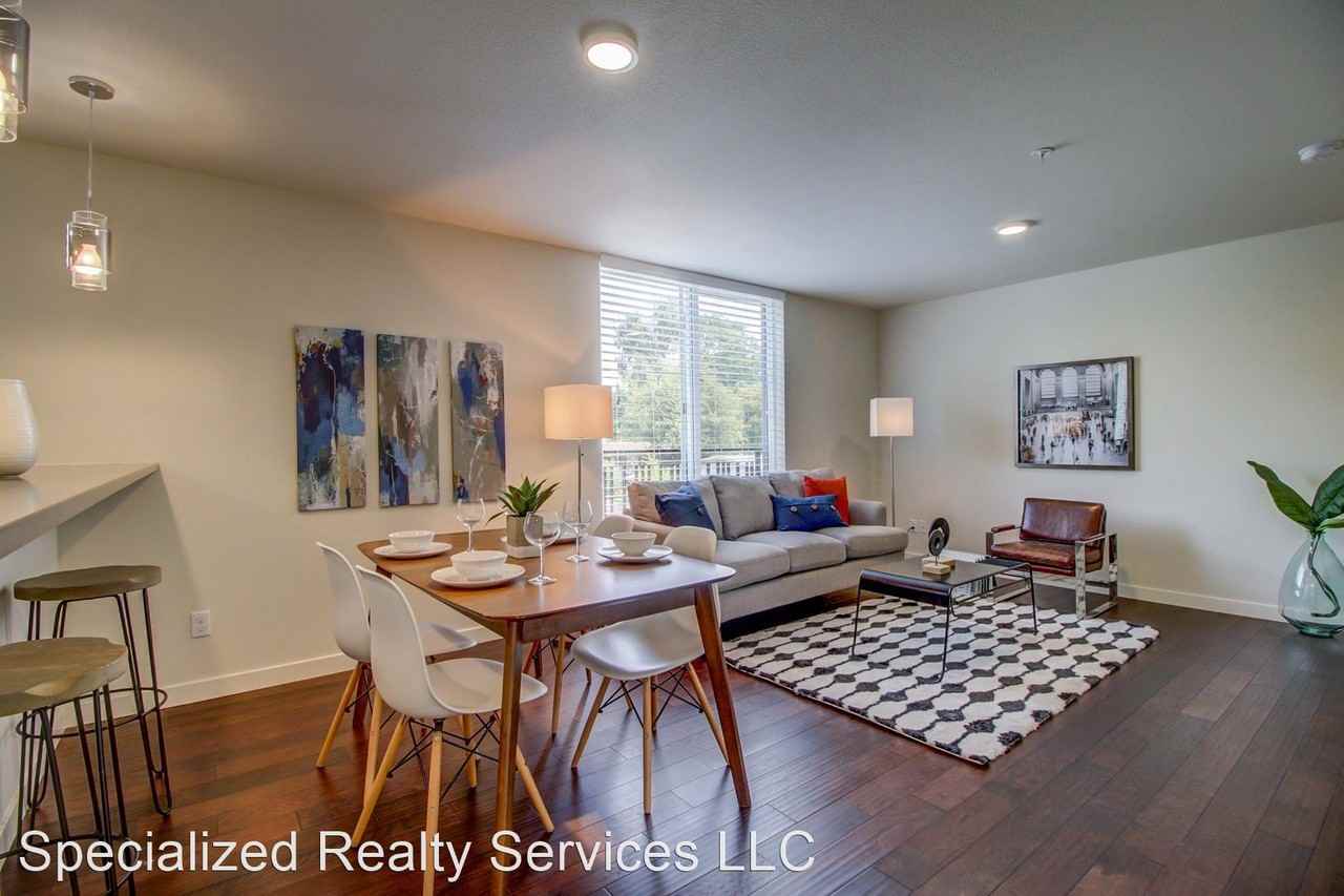 Eastbank Quarters - EQ686 - Photo 2 of 20