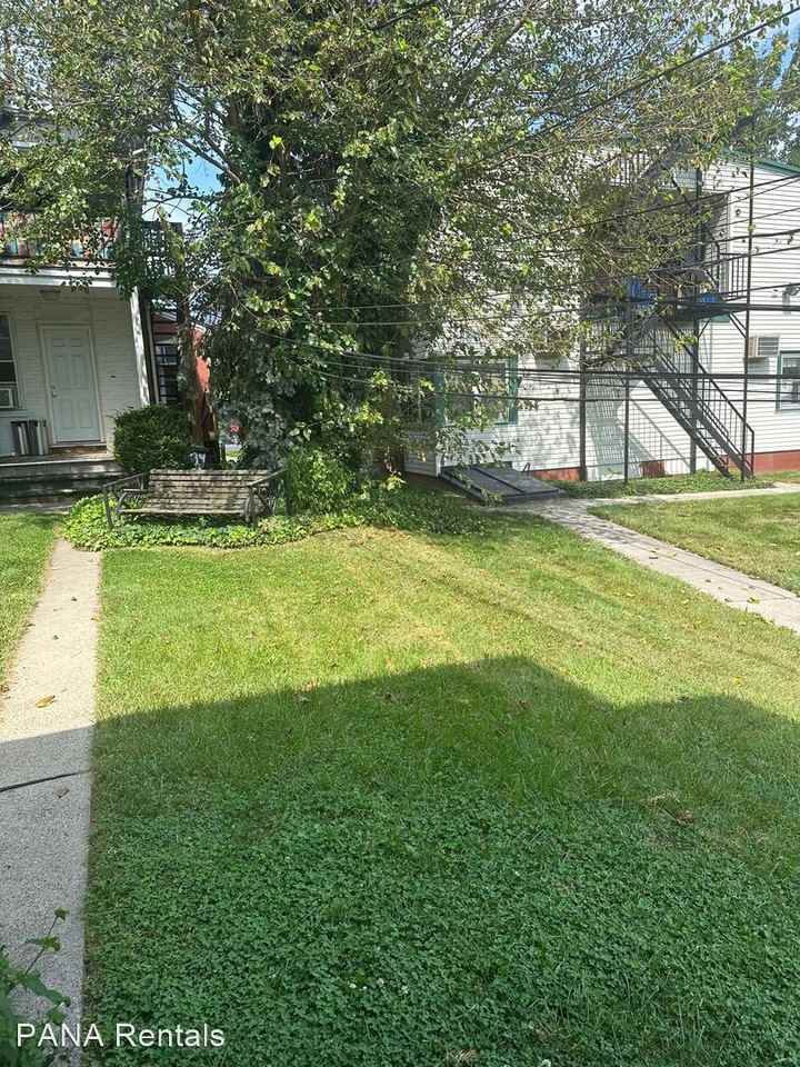 704 Penn Avenue - Photo 2 of 8