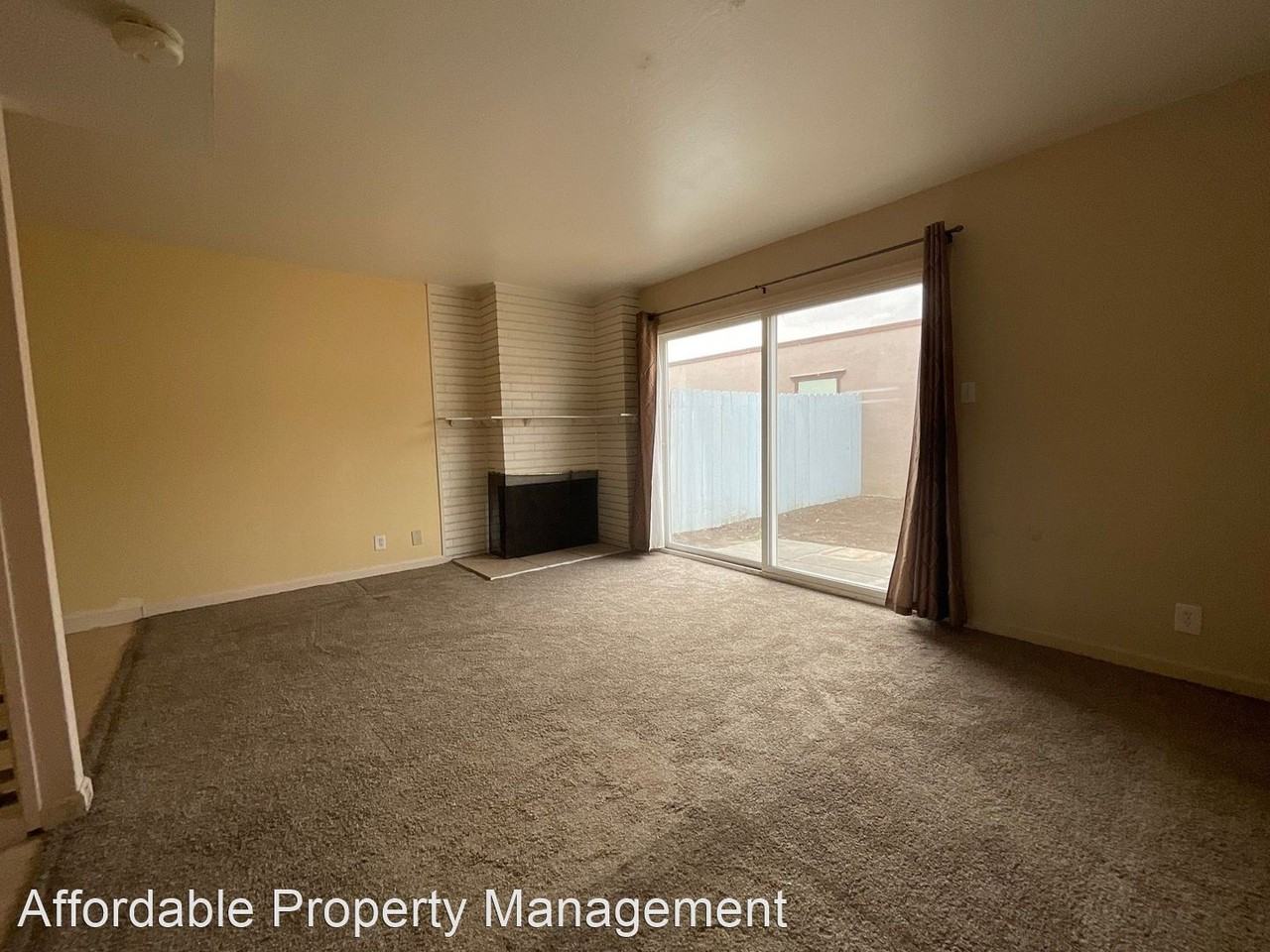 37578 Glenmoor Drive - Photo 3 of 12