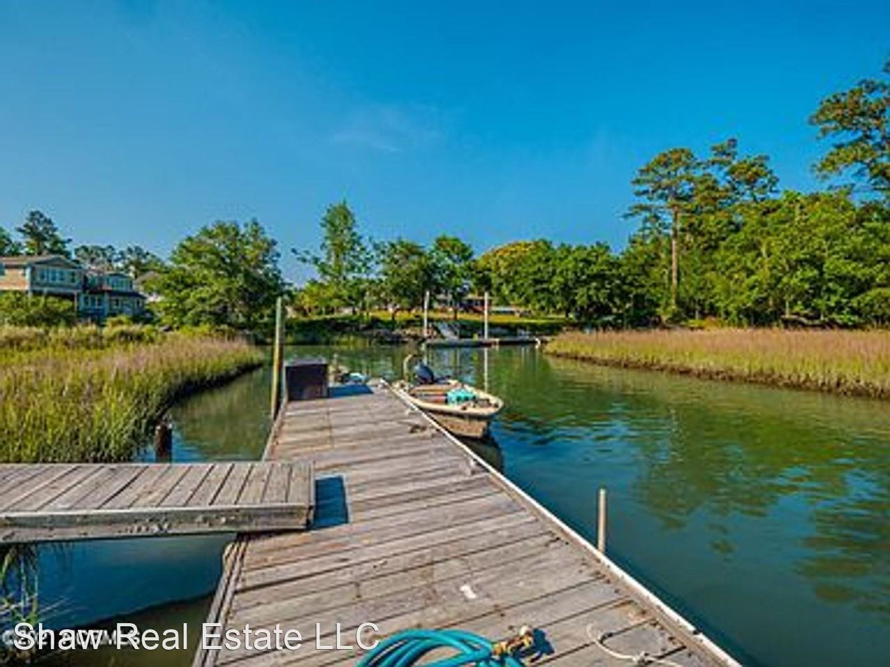 241 Hl Smith Rd - Photo 3 of 12