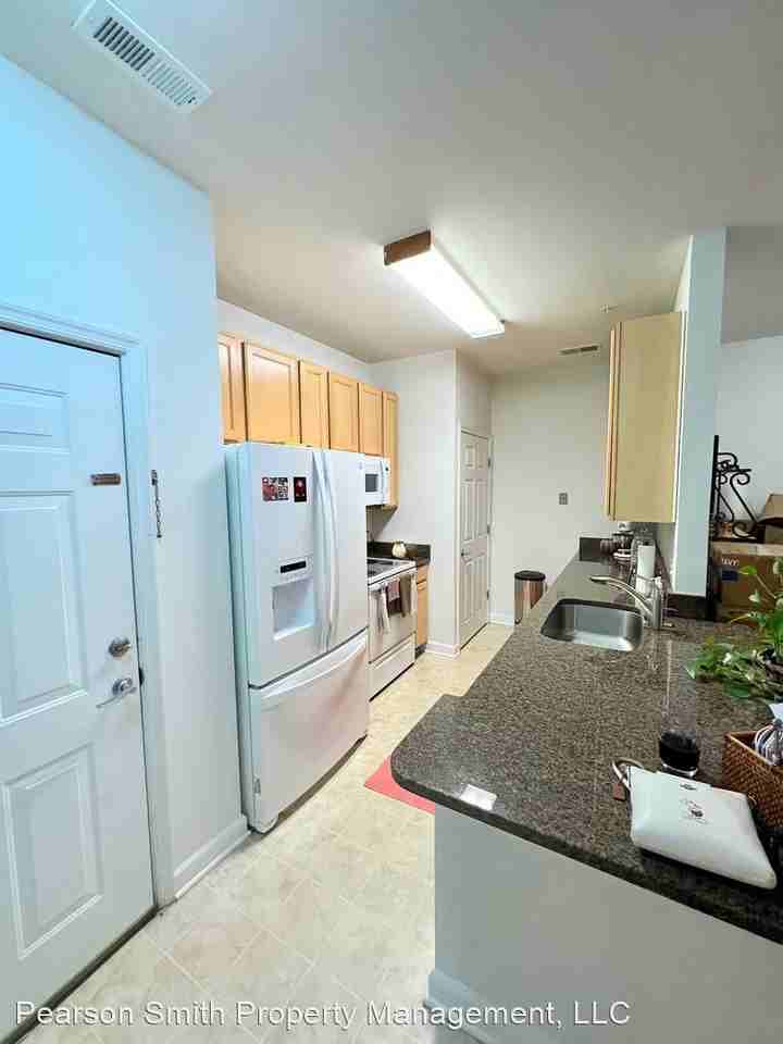 42531 Rockrose Sq #101 - Photo 2 of 12