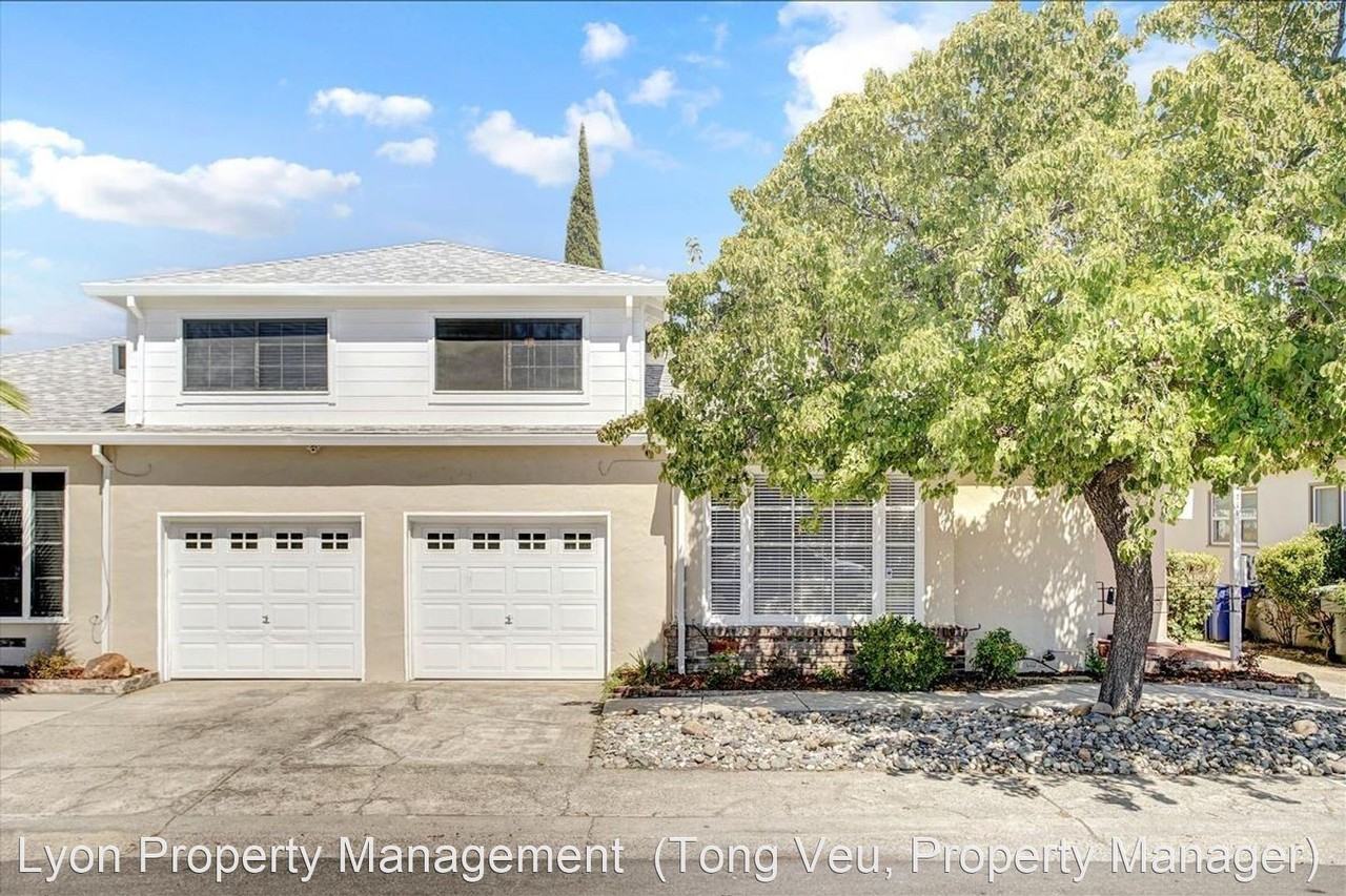 4711 Attawa Ave - Photo 3 of 15