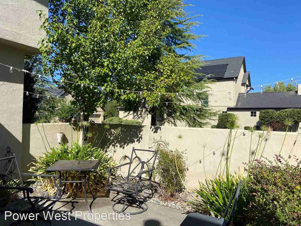 101 Benson Ter - Photo 3 of 23