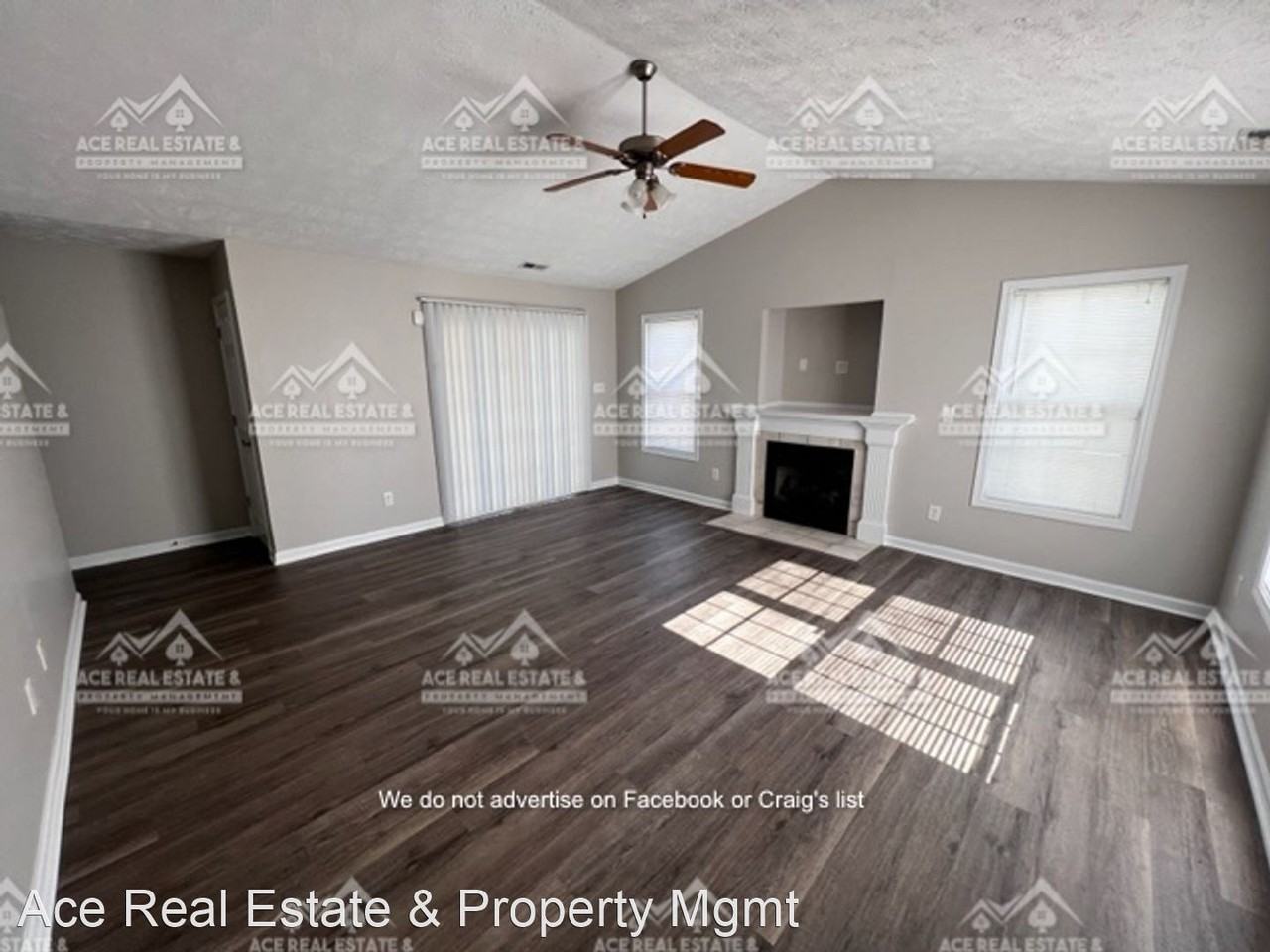 3015 Totley Dr - Photo 2 of 20