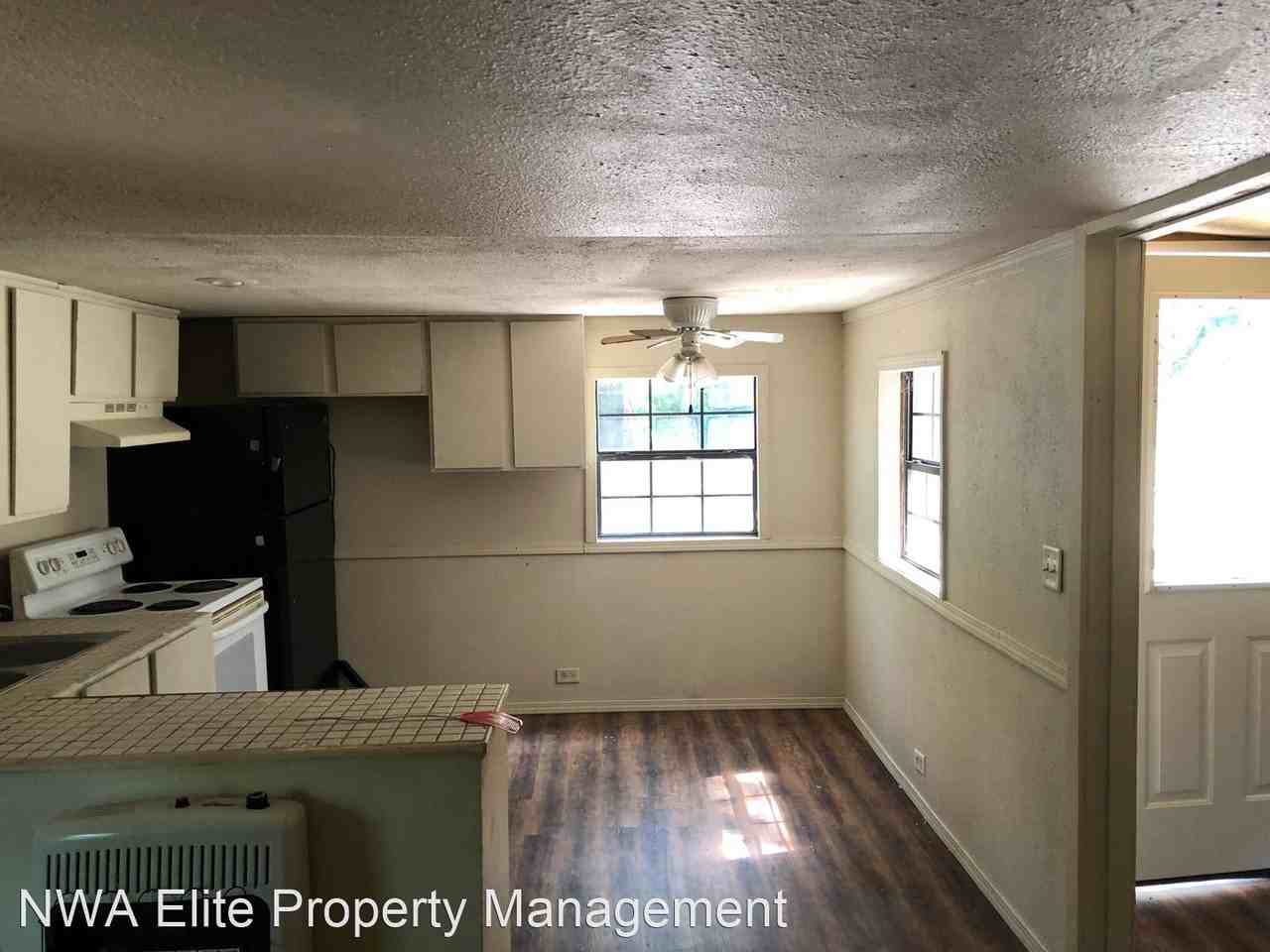 4 Shady Lane Ave - Photo 2 of 2