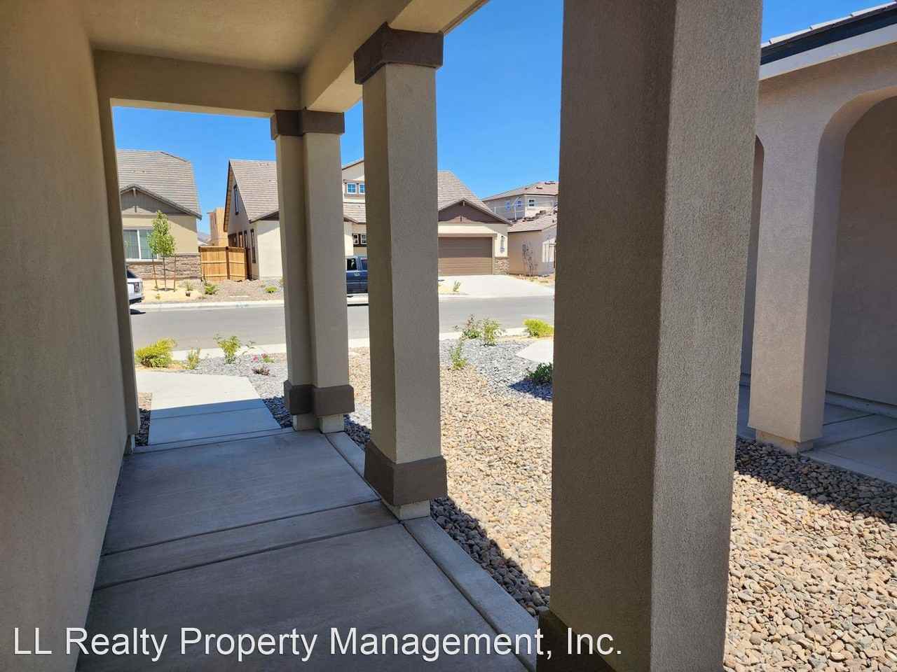 1277 Lonedale Dr - Photo 3 of 37