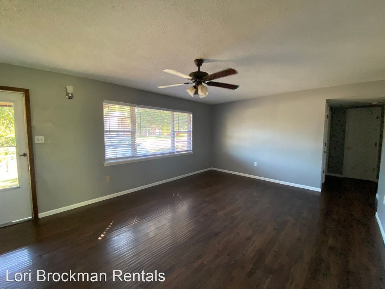 131 Maple Grove Way - Photo 3 of 8