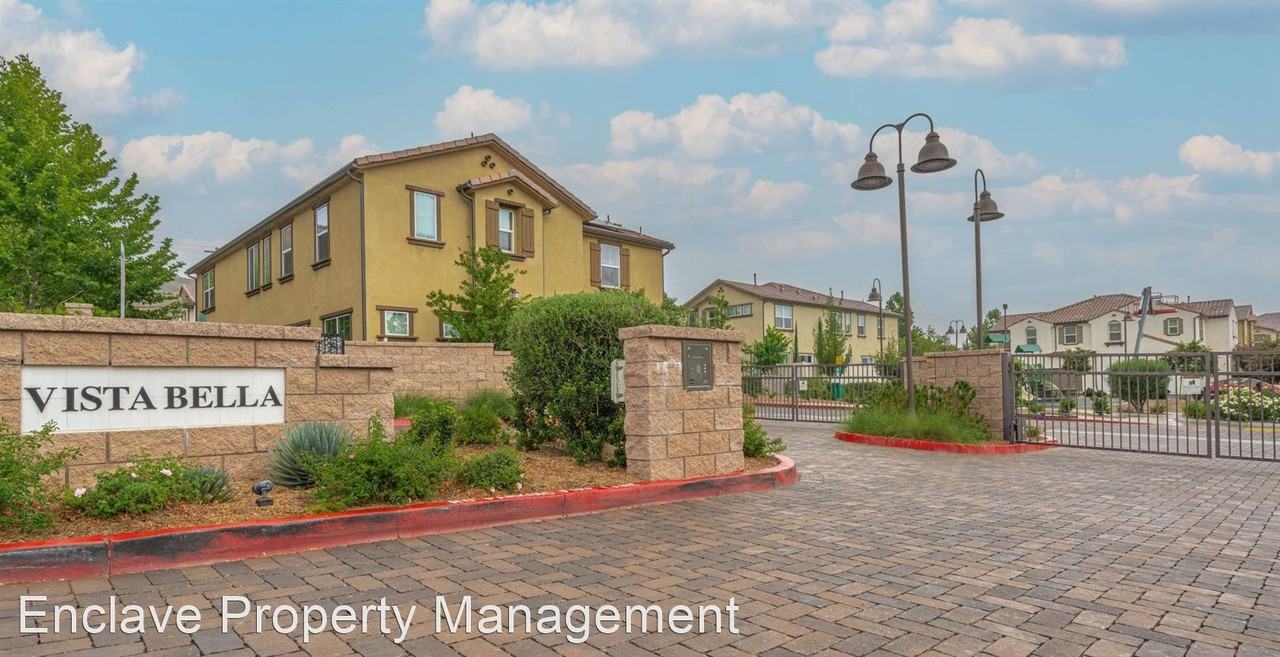 35868 Breckyn Ln - Photo 3 of 37