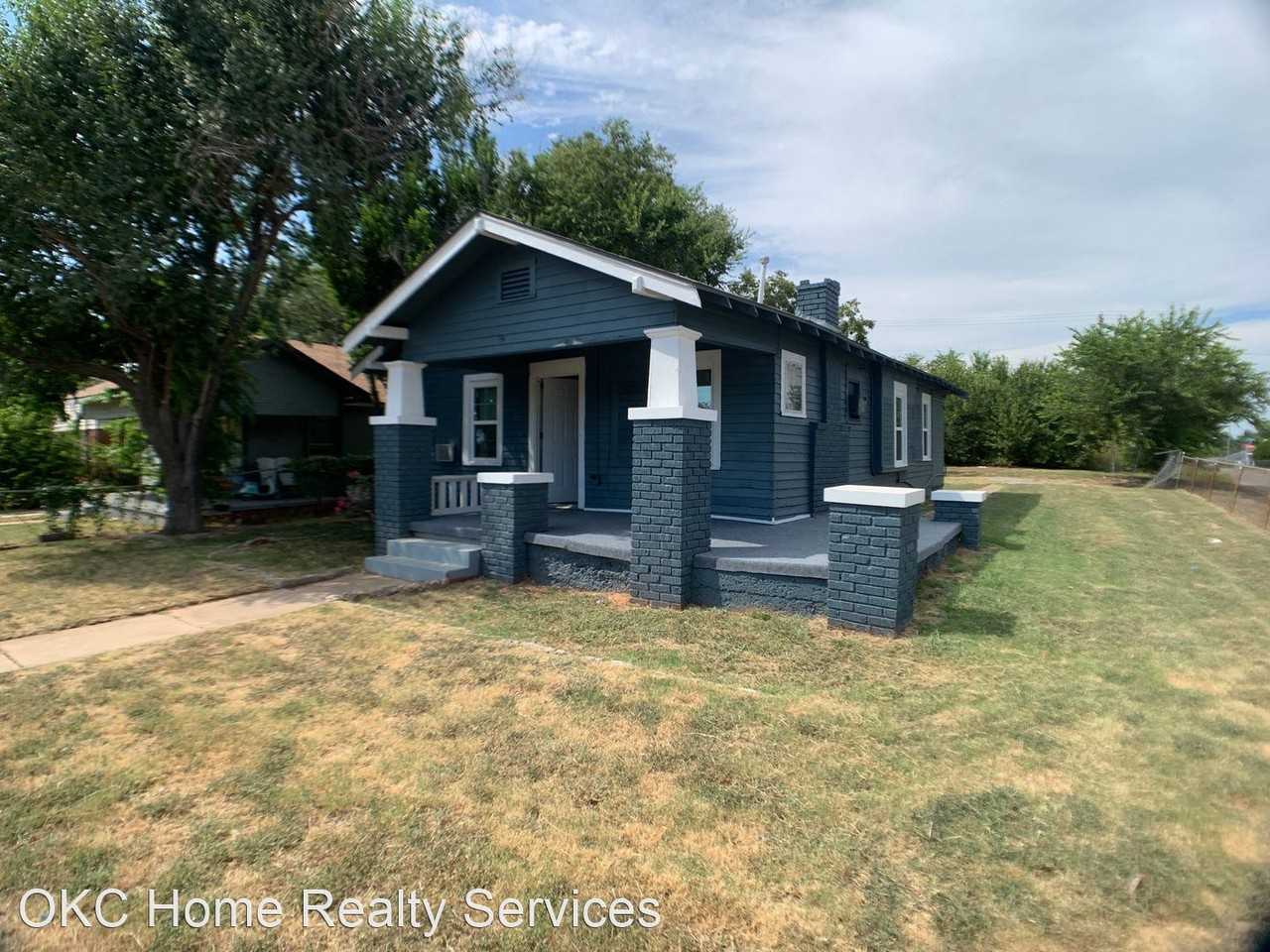 1453 Ne Euclid St - Photo 2 of 12