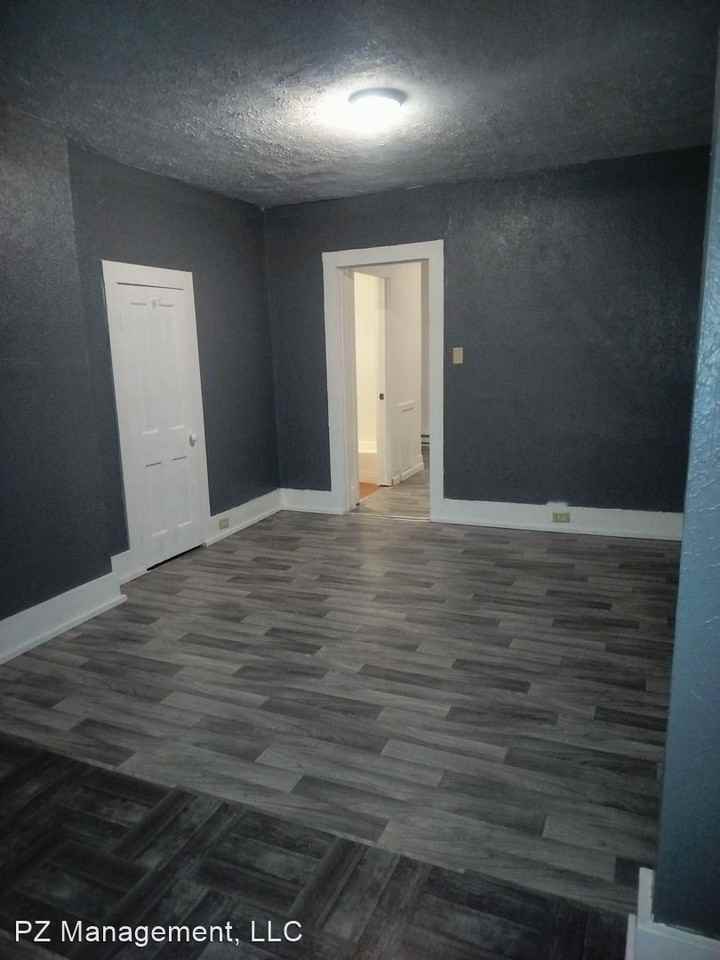 418 Harbor St - Photo 2 of 10