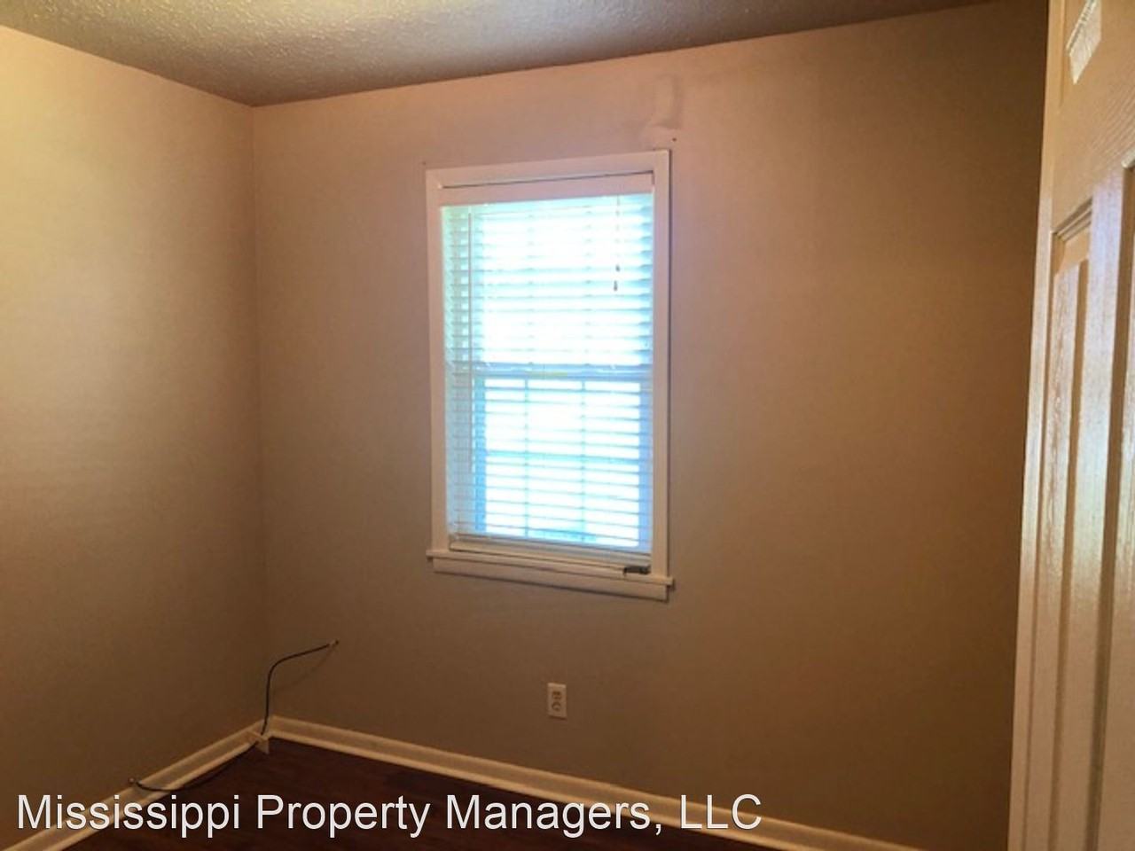 2862 Countrywood Rd - Photo 3 of 11