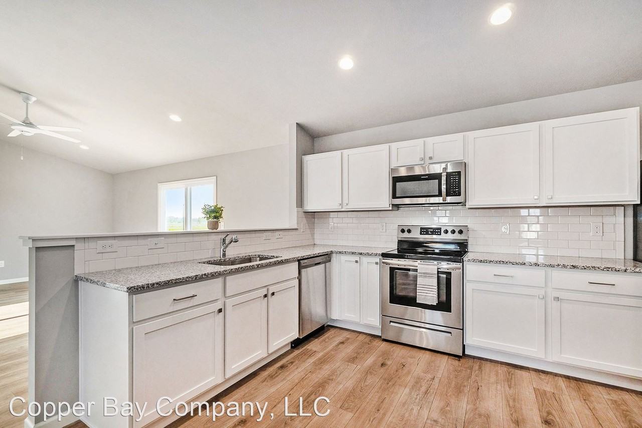 13920 Artesian Trl - Photo 2 of 20