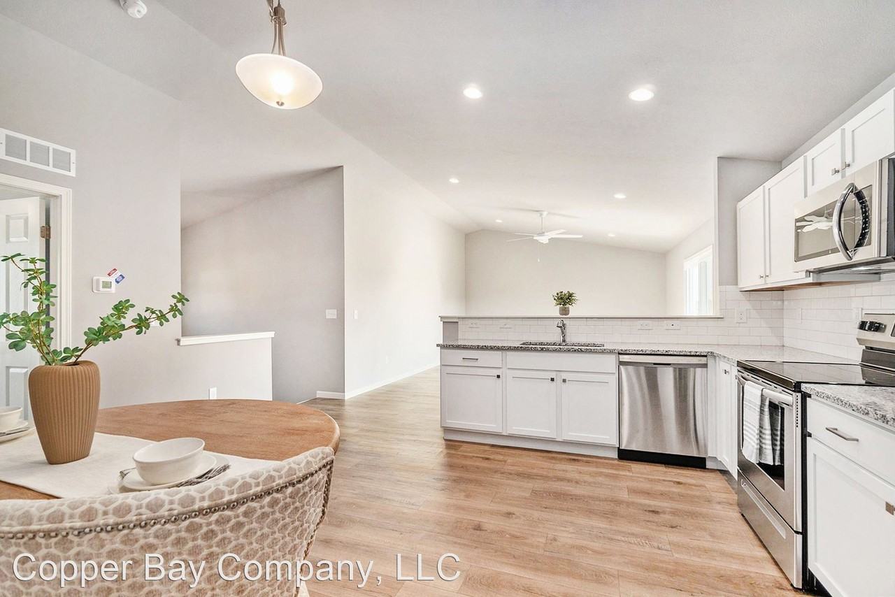 13920 Artesian Trl - Photo 3 of 20