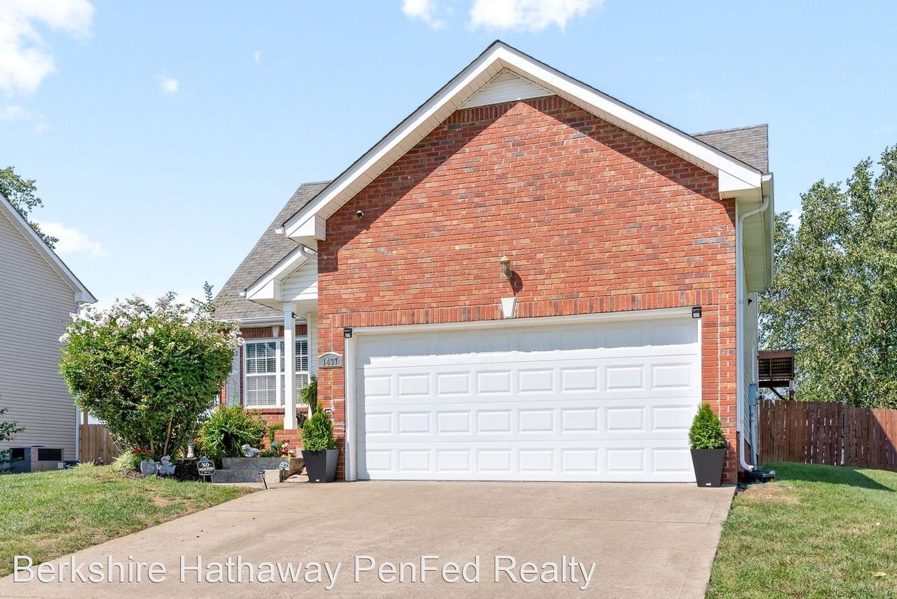 1437 Cedar Springs Cir - Photo 2 of 31