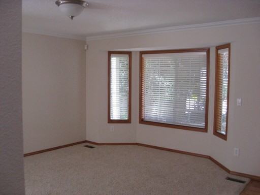 14498 Camden Ln - Photo 3 of 7