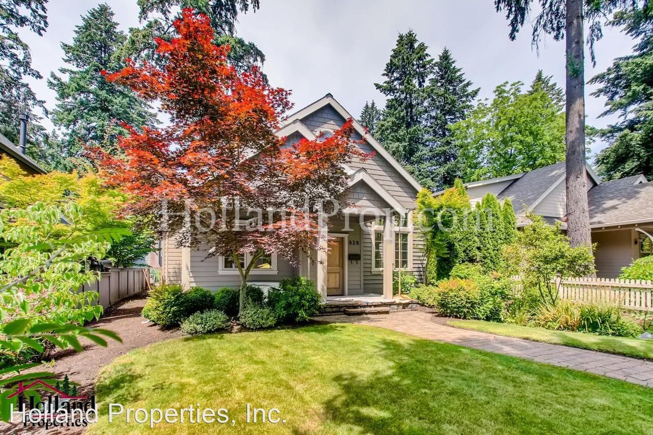 828 8th St - Photo 2 of 27