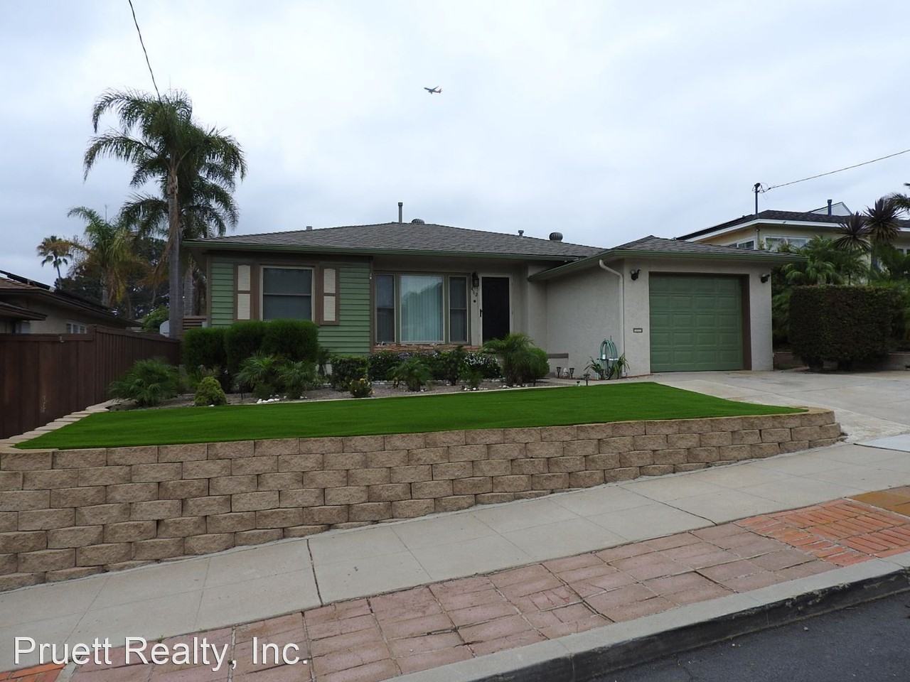 4112 Alicia Dr - Photo 2 of 31