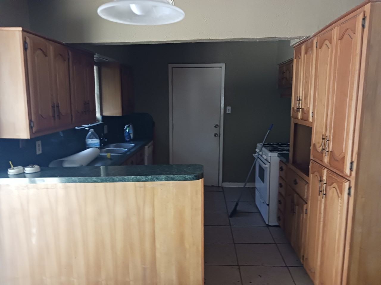 904 Ivywood Dr #904IVYWOOD - Photo 3 of 8